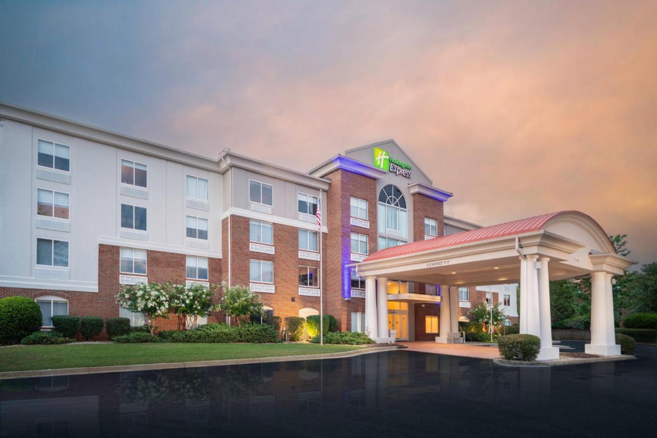 Holiday Inn Express And Suites Atlanta-Johns Creek By Ihg Exterior photo