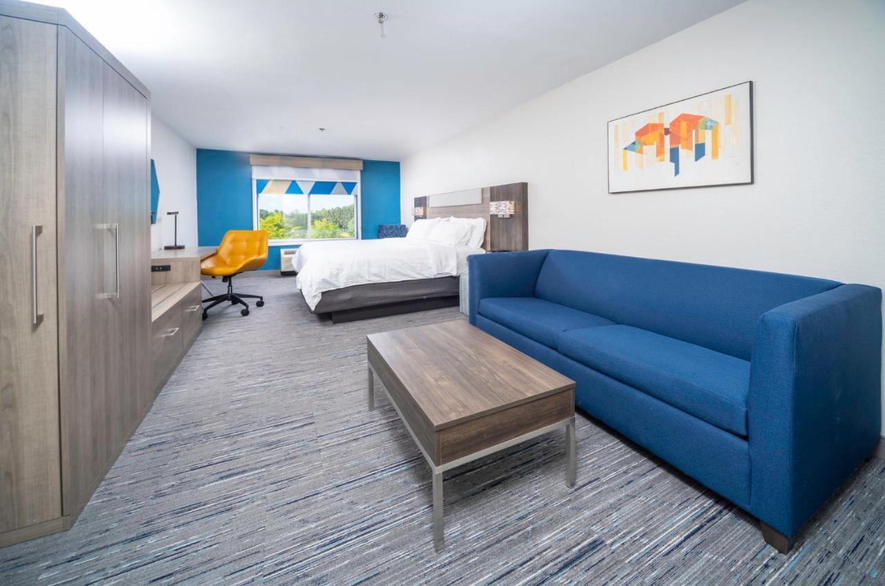 Holiday Inn Express And Suites Atlanta-Johns Creek By Ihg Exterior photo