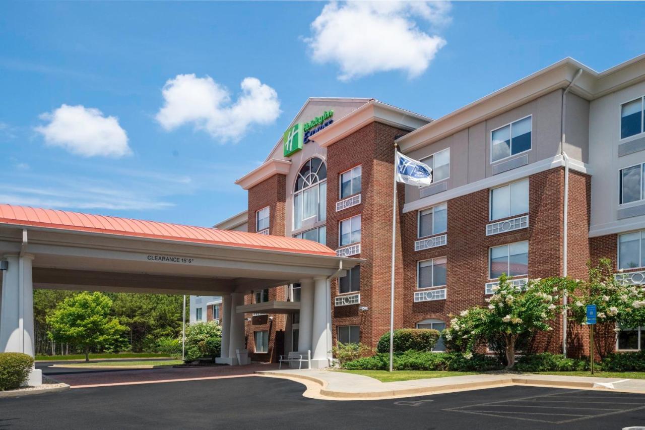 Holiday Inn Express And Suites Atlanta-Johns Creek By Ihg Exterior photo