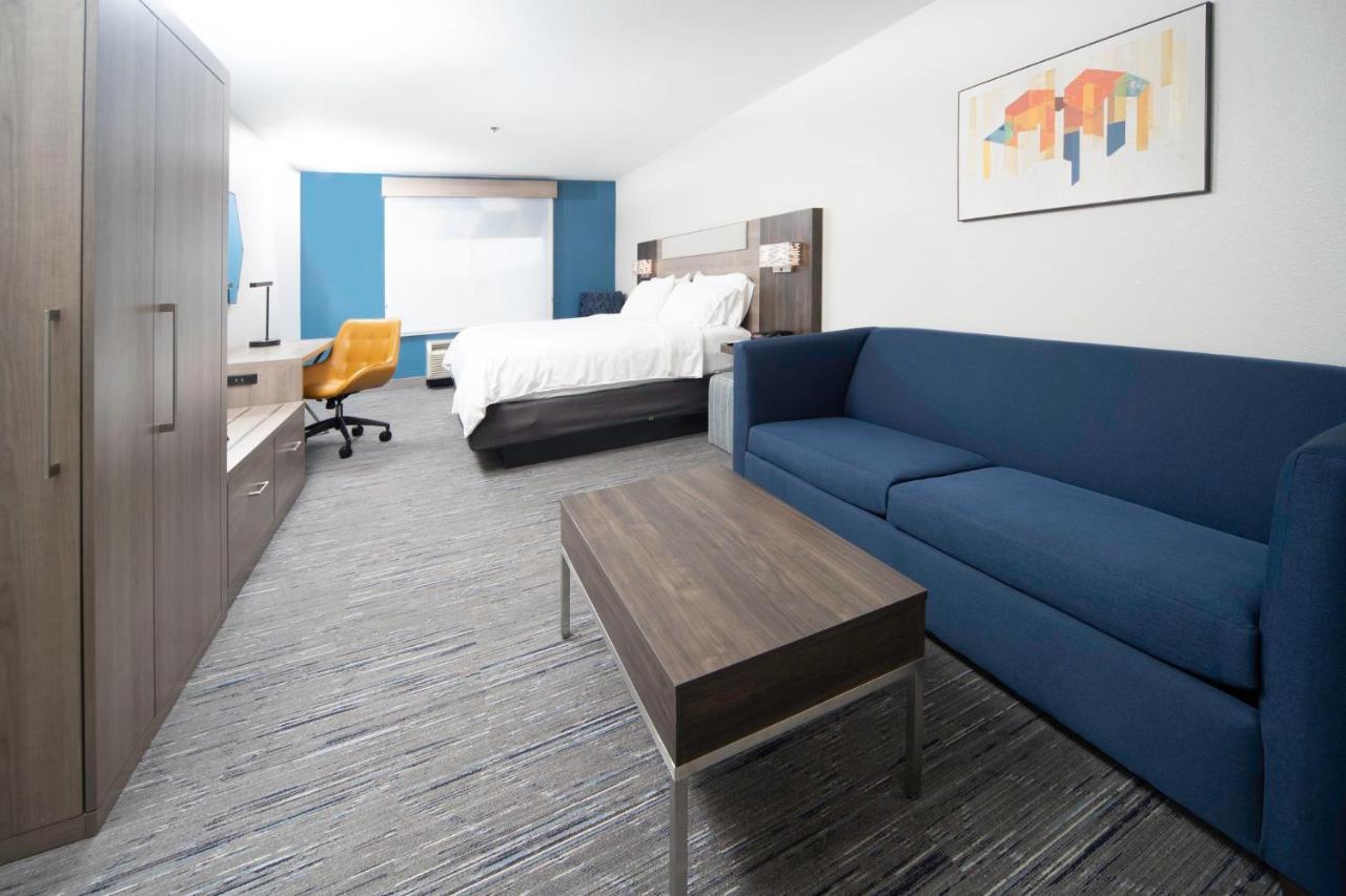 Holiday Inn Express And Suites Atlanta-Johns Creek By Ihg Exterior photo