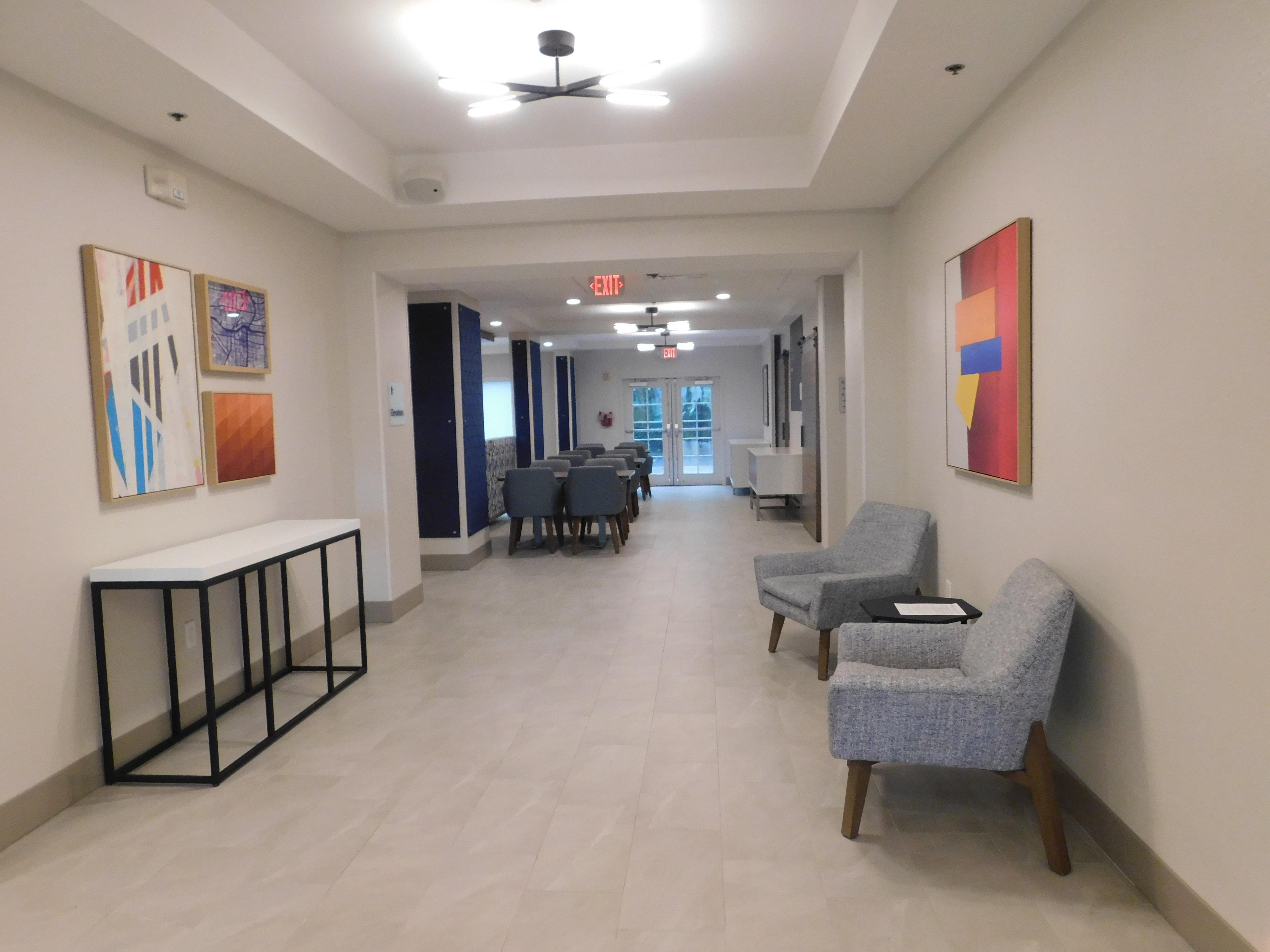 Holiday Inn Express And Suites Atlanta-Johns Creek By Ihg Exterior photo